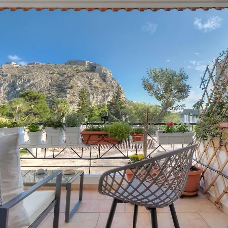 With Private Parking Apartamento Náuplia