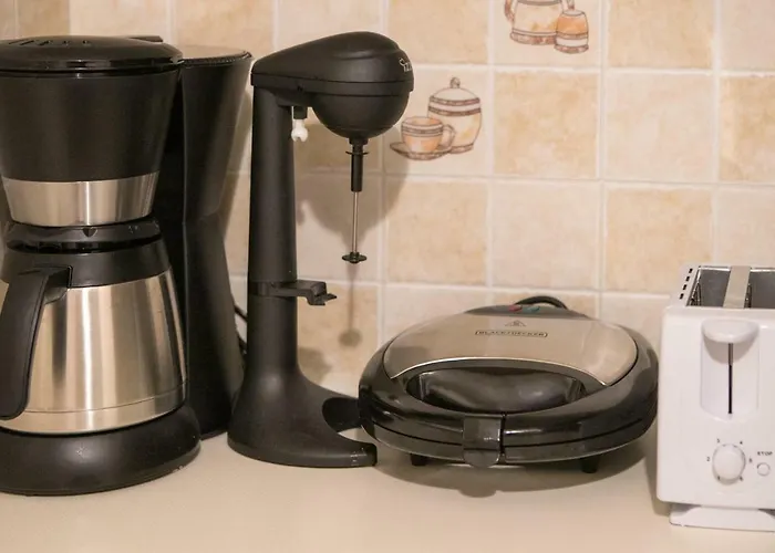 With Private Parking Náuplia